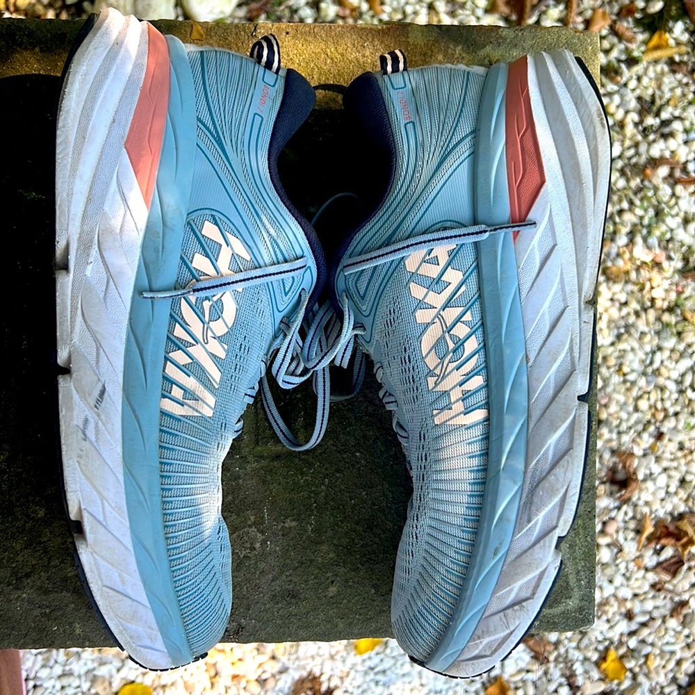 Hoka one one Bondi 7 - size 9